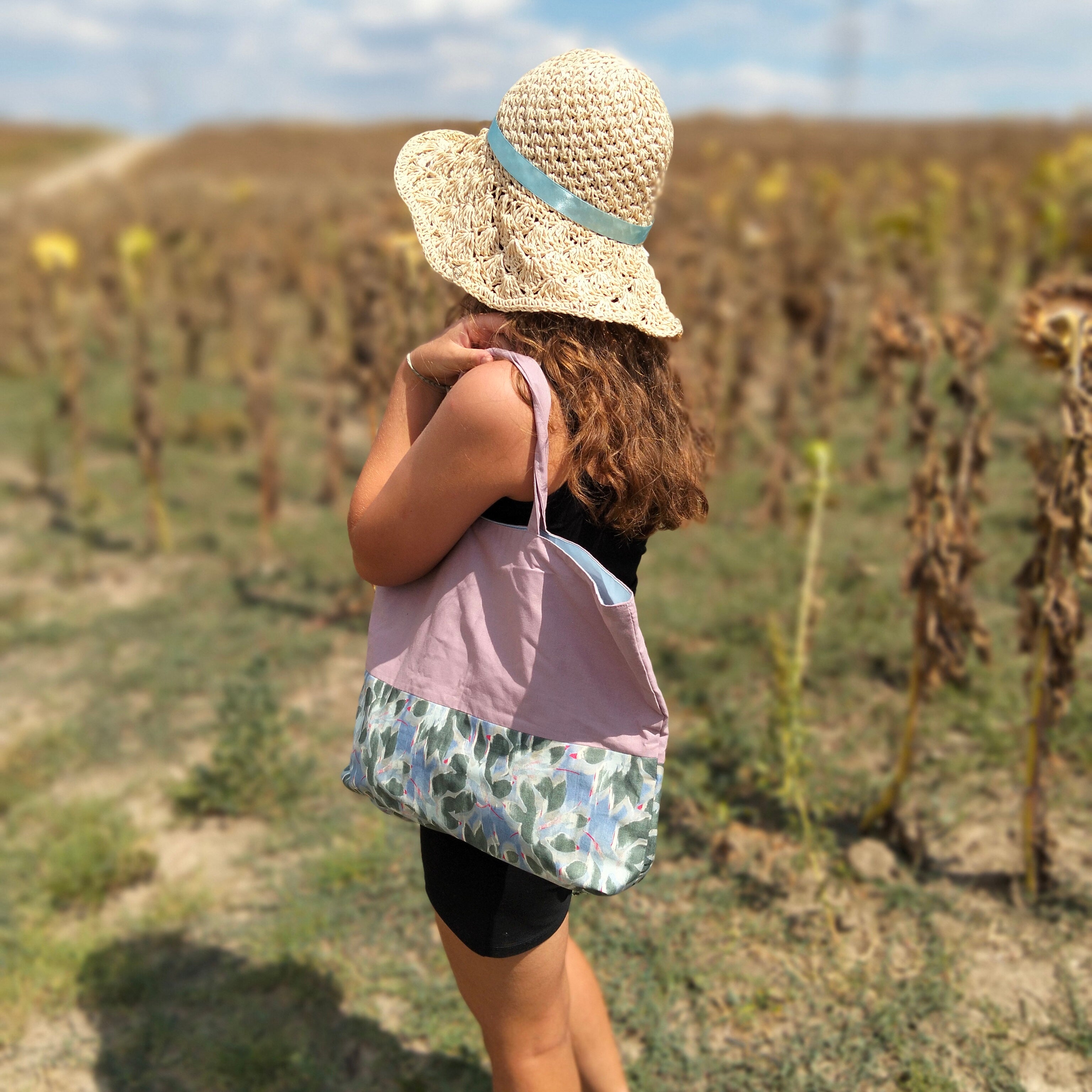 Tote Bag With Print Model