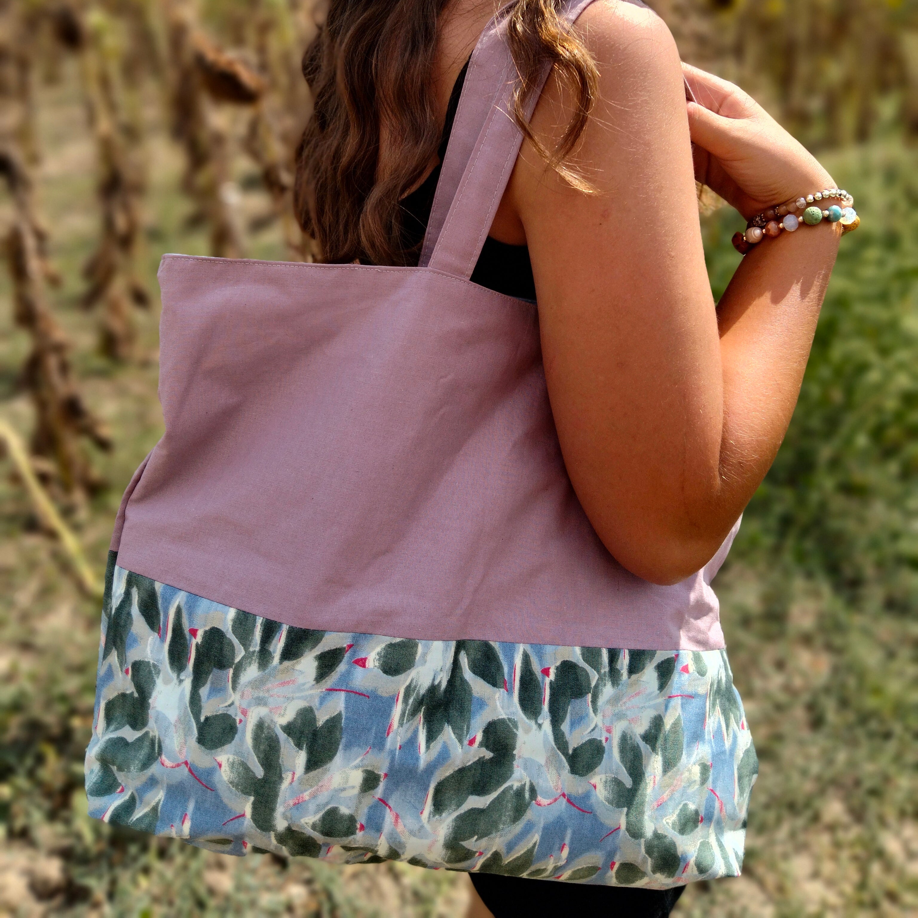 Tote Bag With Print Model