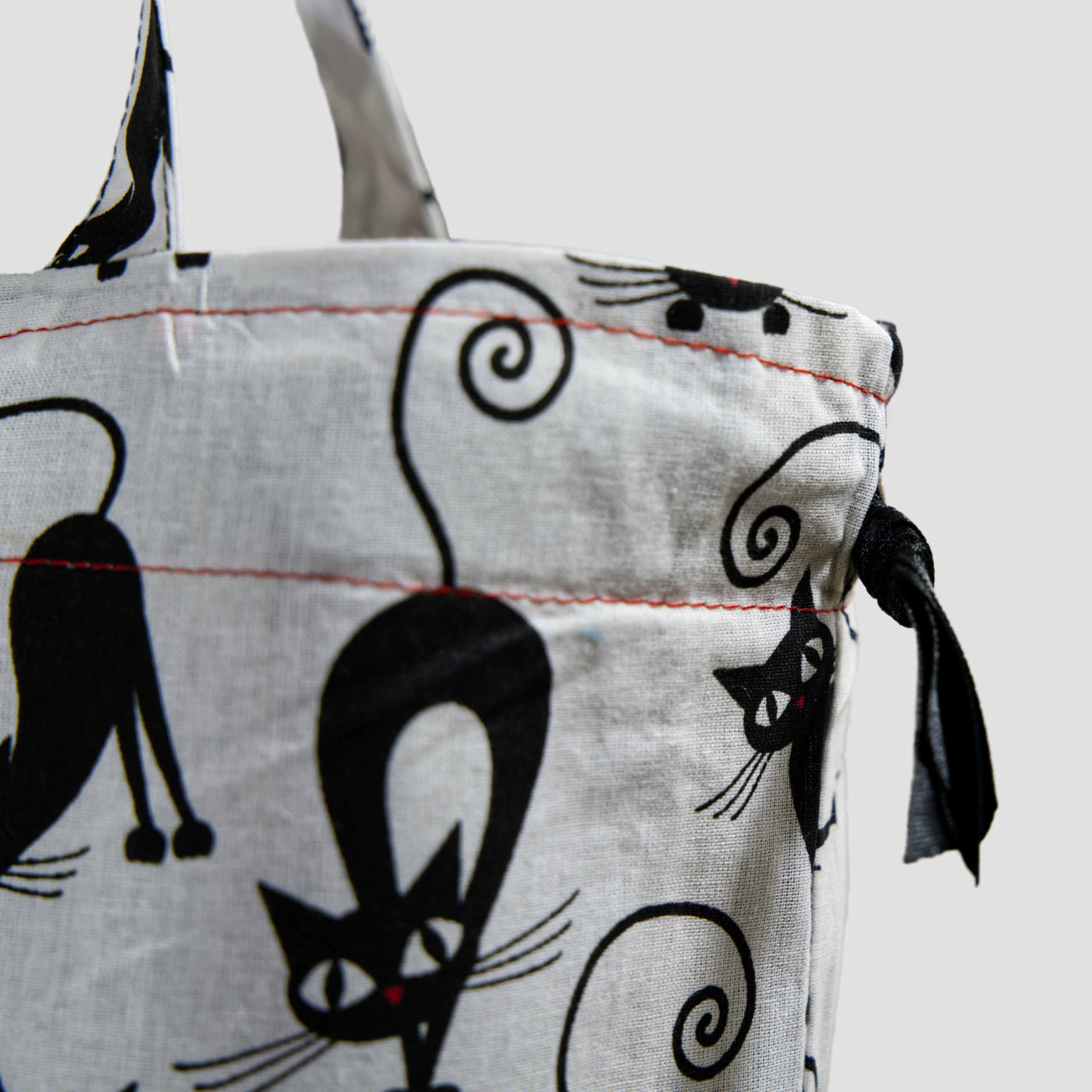 Cats Tote Bag With String
