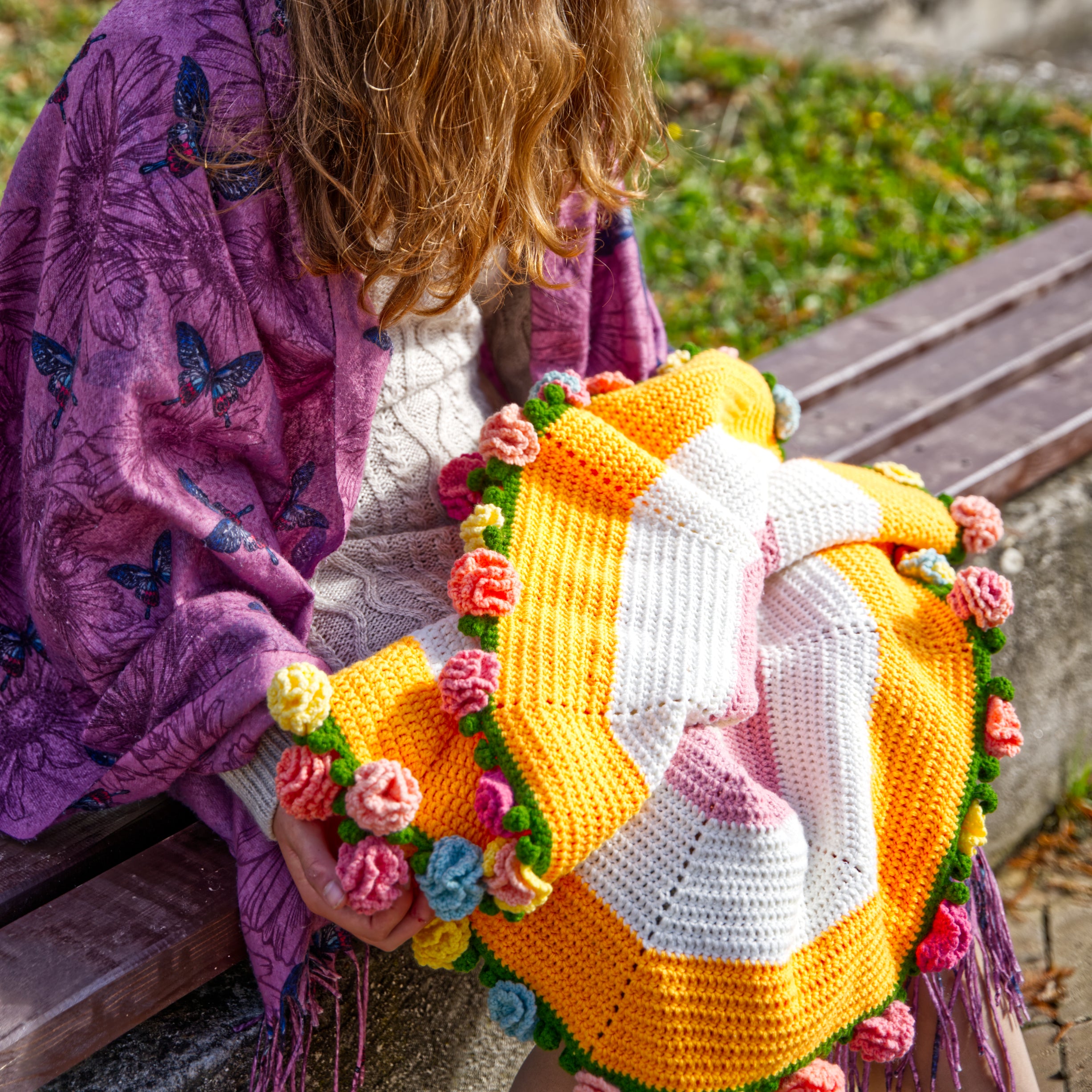 Flower-Bouquet-Shaped Tablecloth