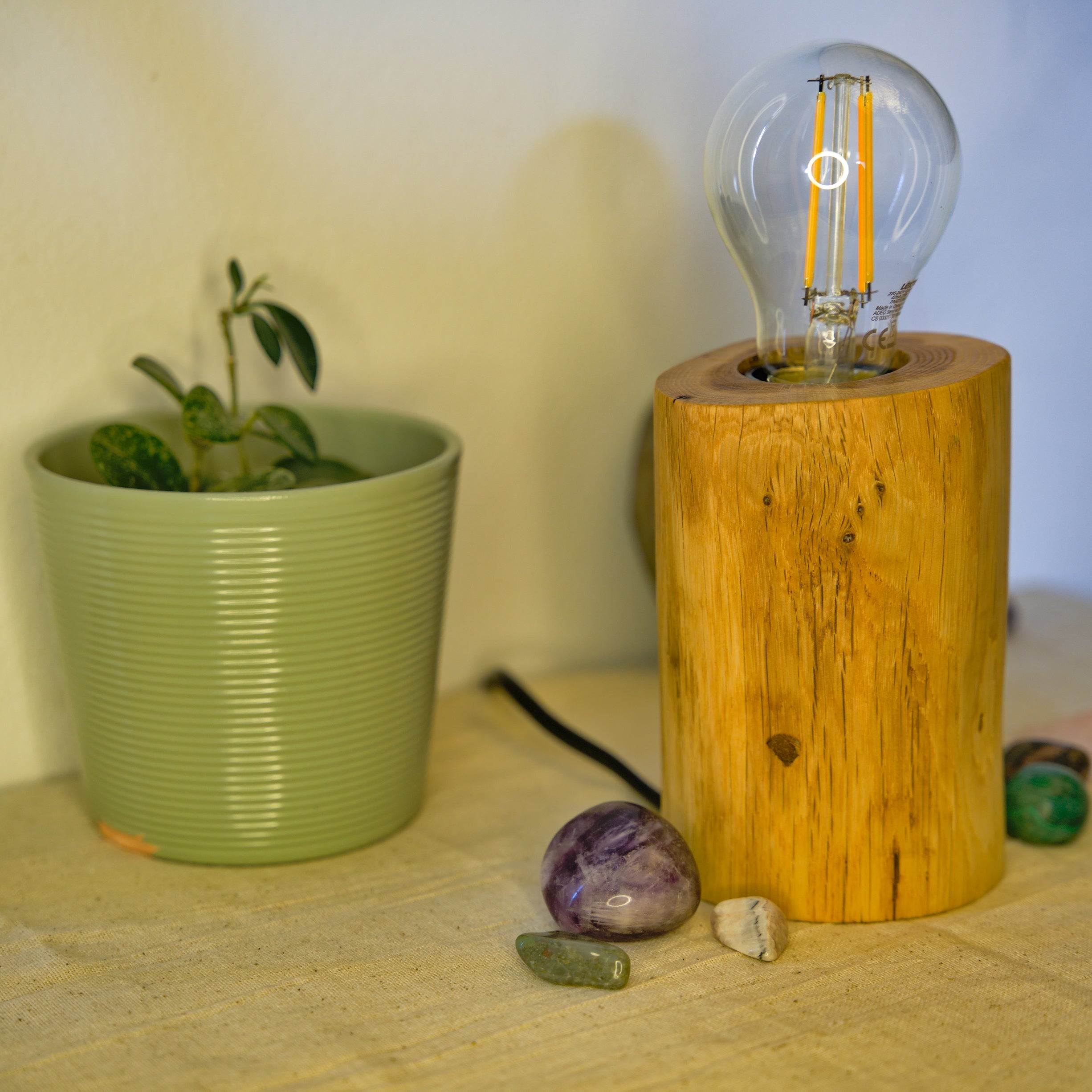 Beech Wood Oval Table Lamp – Natural Finish
